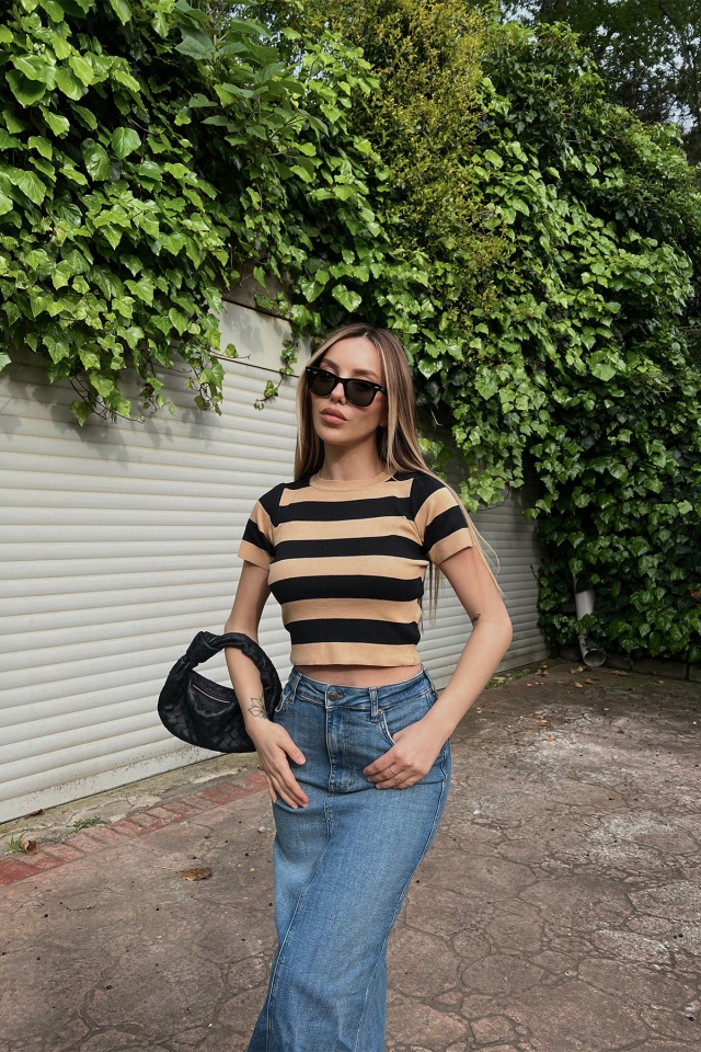 Bej Bisiklet Yaka Crop Top ATE6827