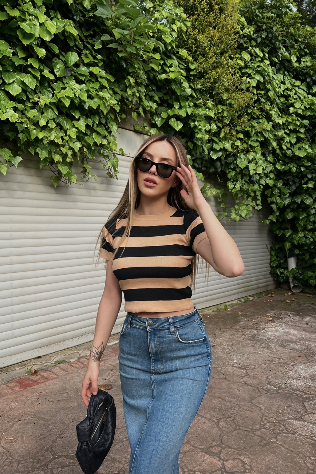 Bej Bisiklet Yaka Crop Top ATE6827