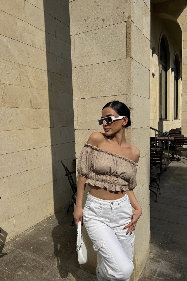 Bej Düşük Kol Crop Top ATE4489
