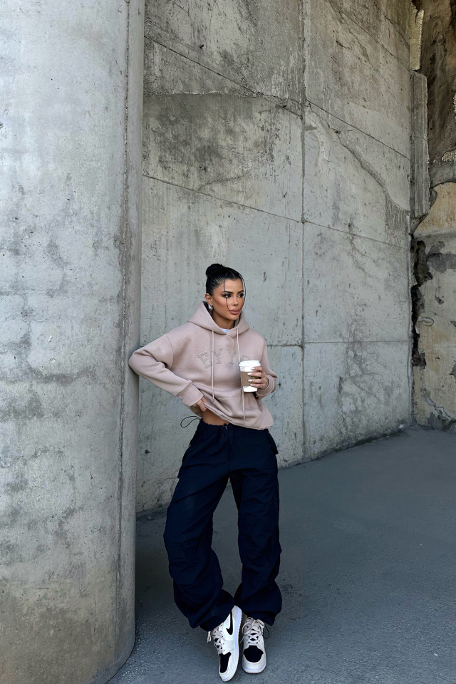Bej Eyyo Nakışlı Kapşonlu Sweat ATE-0798