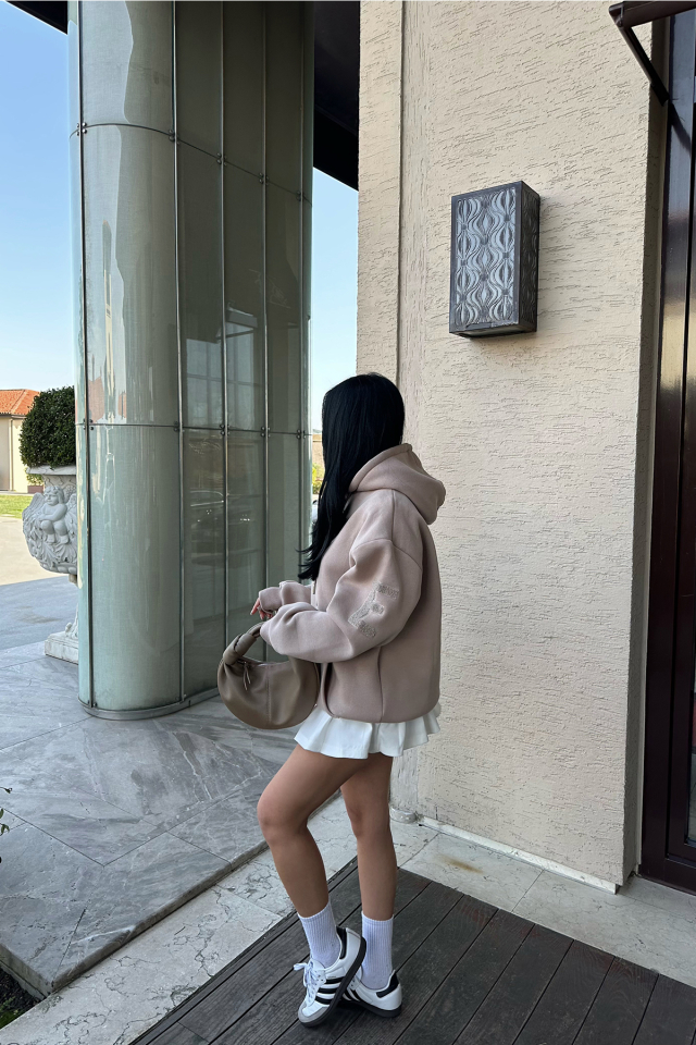 Bej Kapşonlu E Nakışlı Sweat ATE-0751