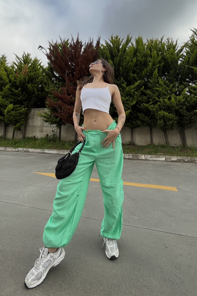 Benetton Yeşili Bağlamalı Pantolon ATE6696