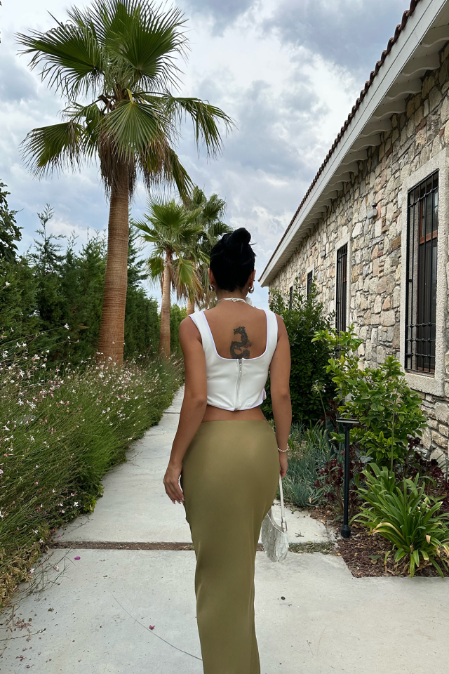 Beyaz Askılı Crop Top ATE8605