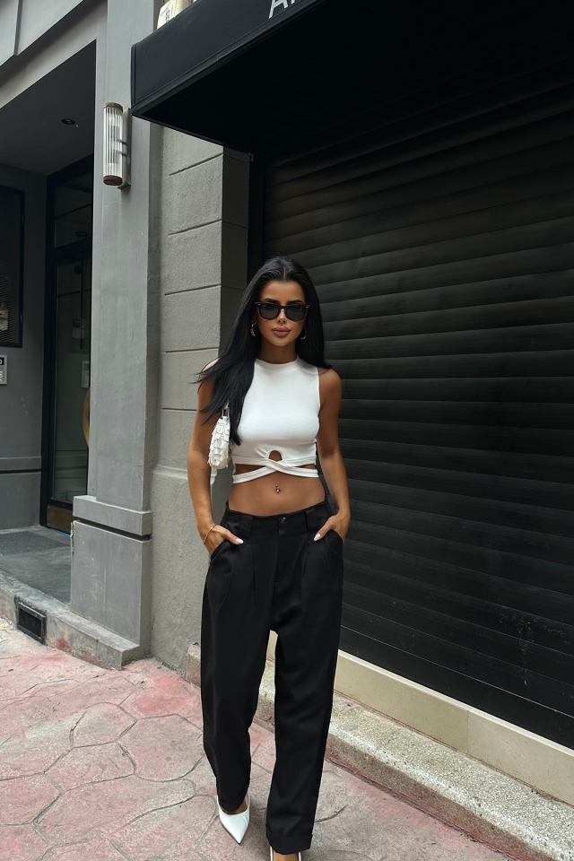 Beyaz Çapraz Bağlamalı Crop Top ATE7900