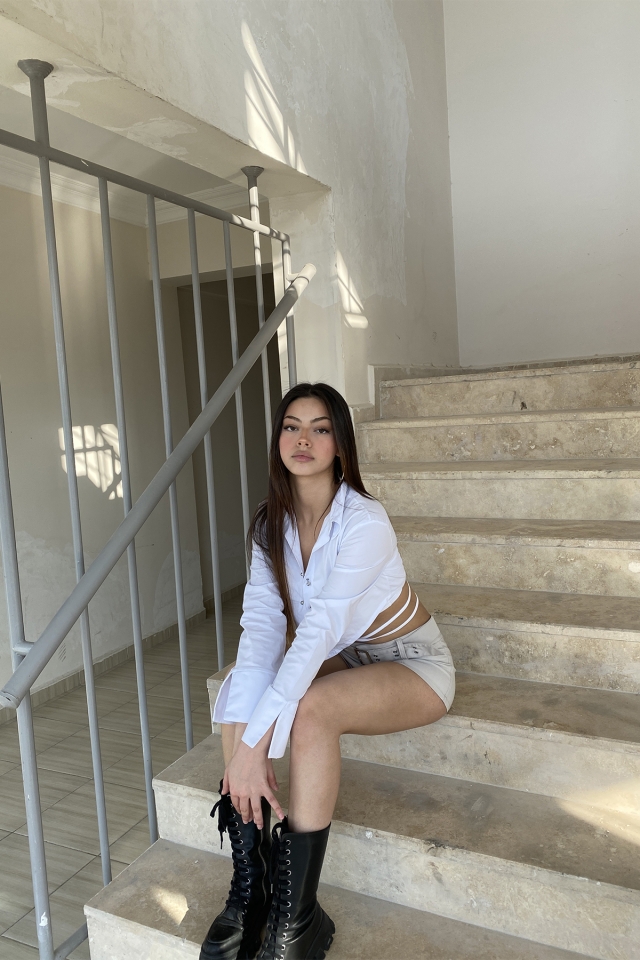 Beyaz Gömlek Yaka Crop Top ATE1458