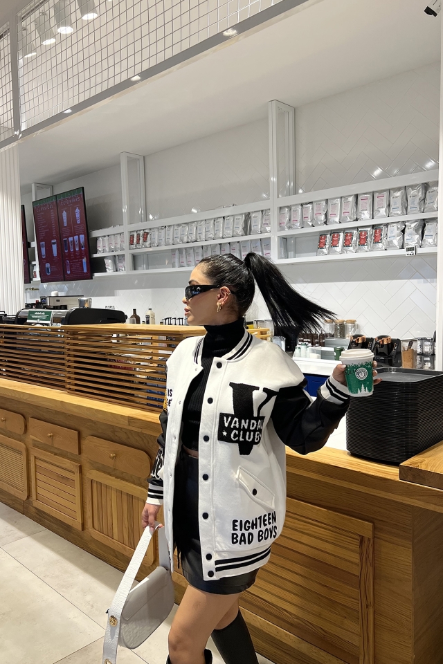 Beyaz Harf Baskılı Kolej Ceket ATE2963