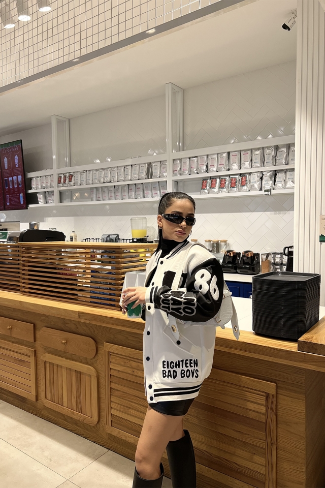 Beyaz Harf Baskılı Kolej Ceket ATE2963