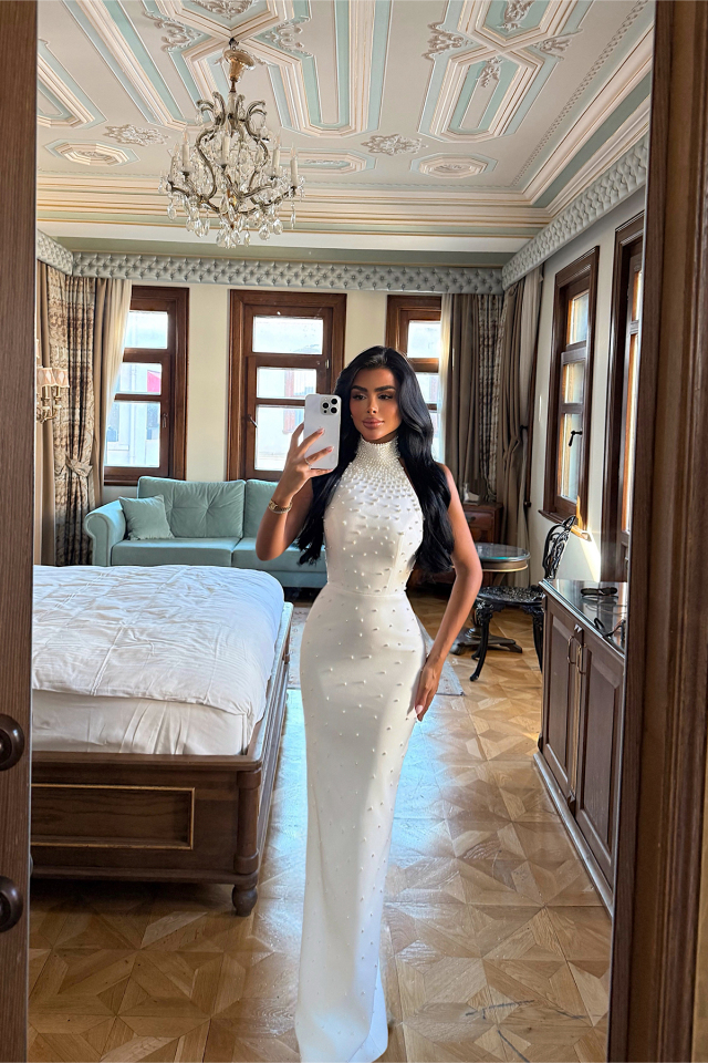 Beyaz Josephine İncili Uzun Abiye ATE-3304
