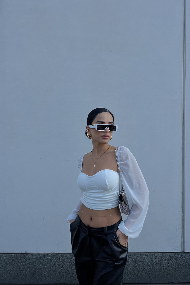 Beyaz Kolları Tül Crop Top ATE2378
