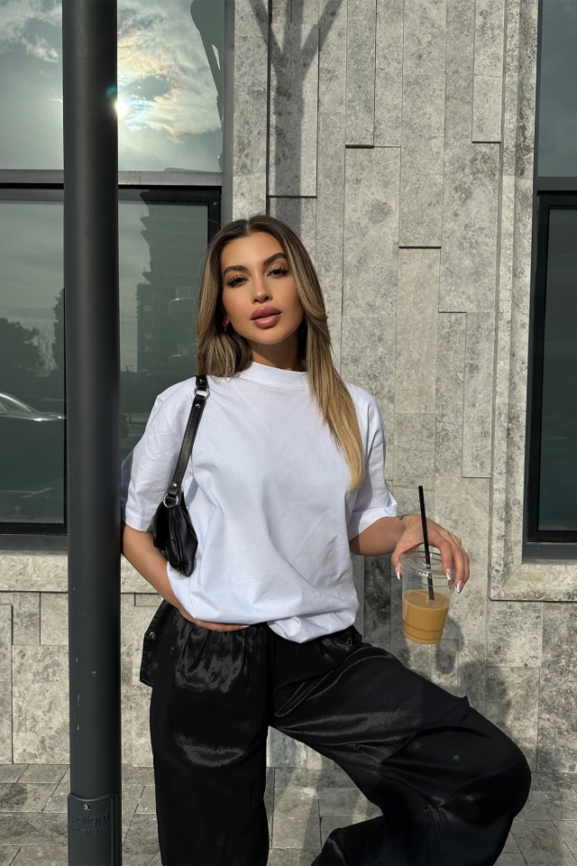 Beyaz Loveless Yazılı Tişört ATE6097