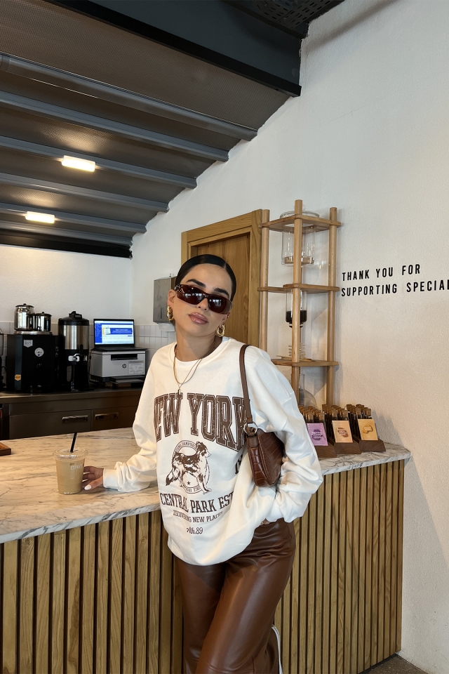 Beyaz New York Baskılı Sweat ATE2413