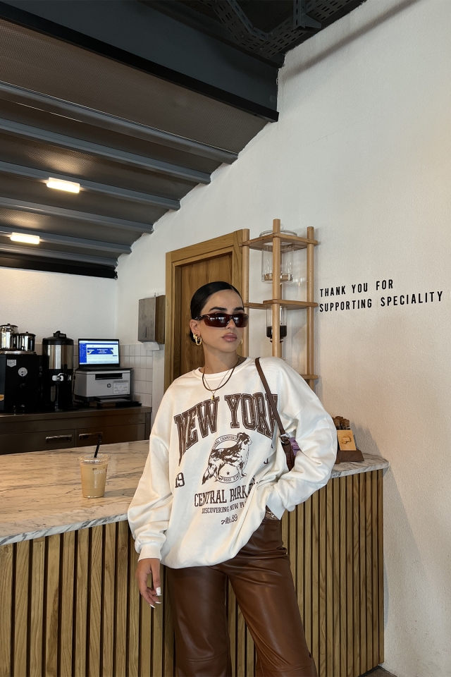 Beyaz New York Baskılı Sweat ATE2413