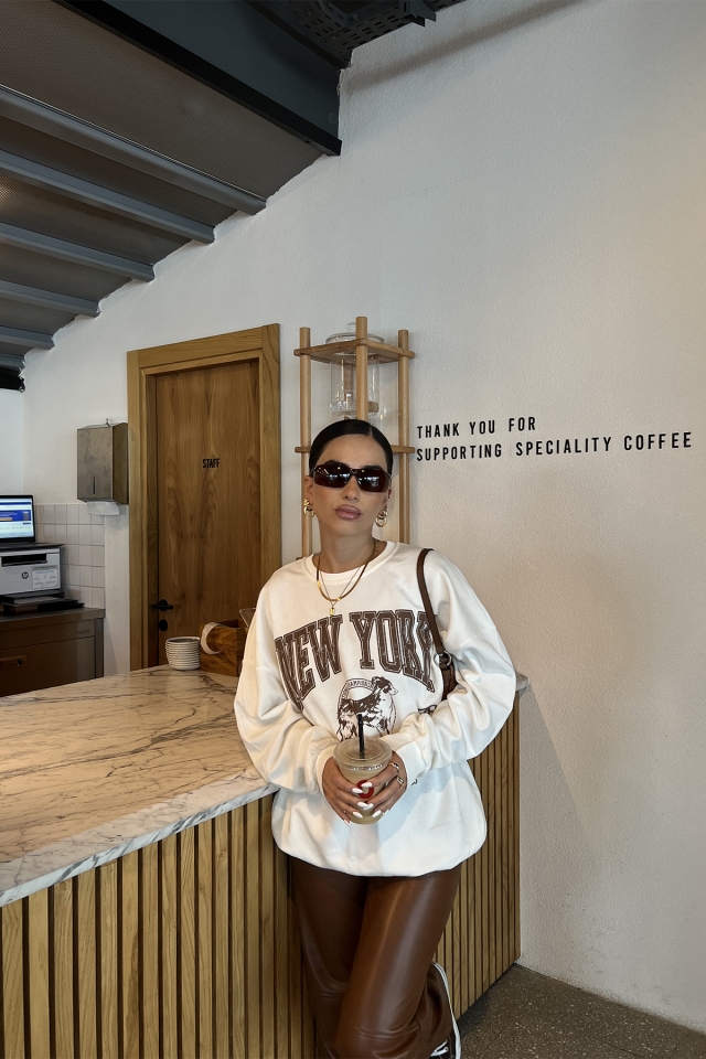 Beyaz New York Baskılı Sweat ATE2413