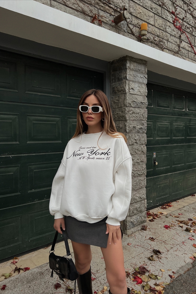 Beyaz New York Baskılı Sweat ATE2589
