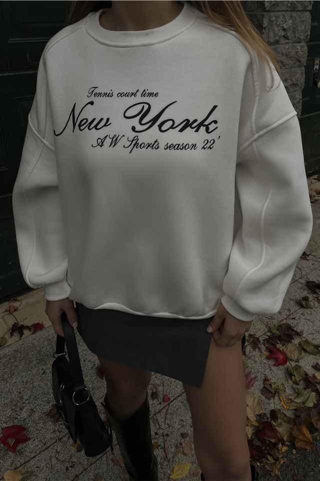 Beyaz New York Baskılı Sweat ATE2589