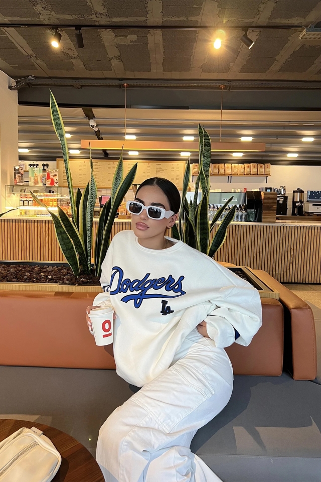 Beyaz Önü  Baskılı Sweat ATE3496
