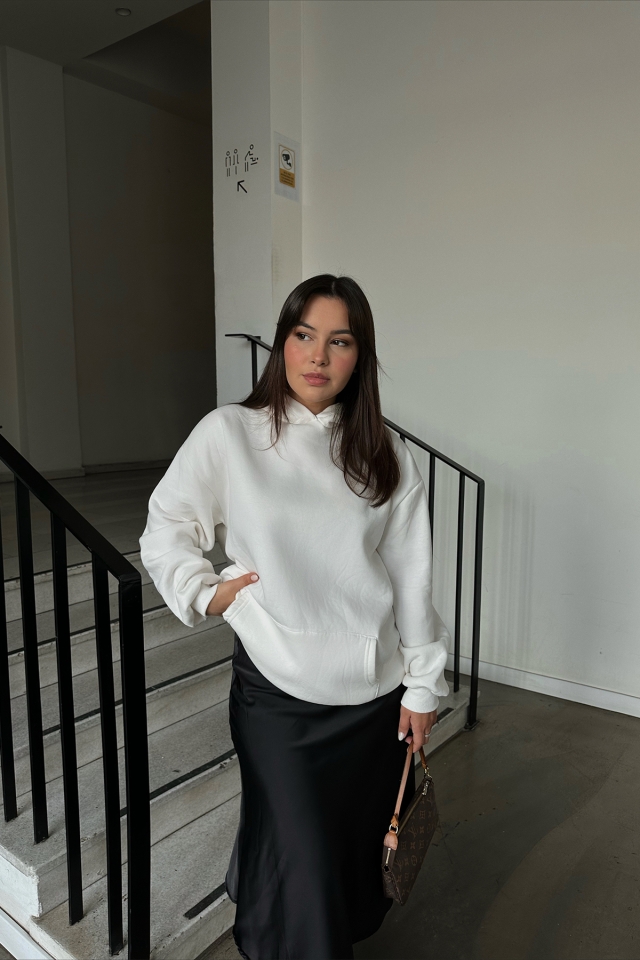 Beyaz Oversize Sweat ATE3407