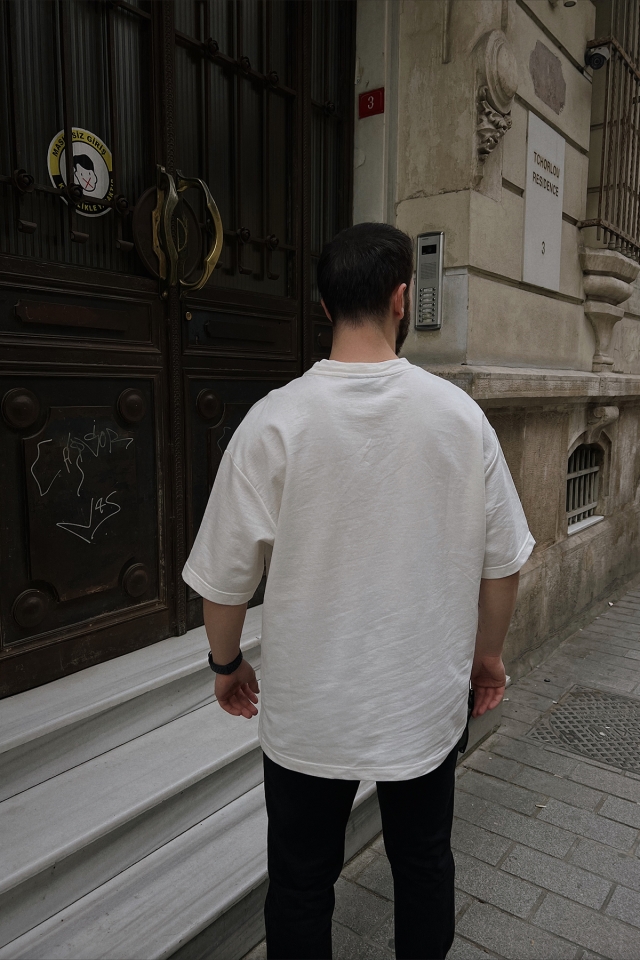 Beyaz Oversize Tişört ATE5130