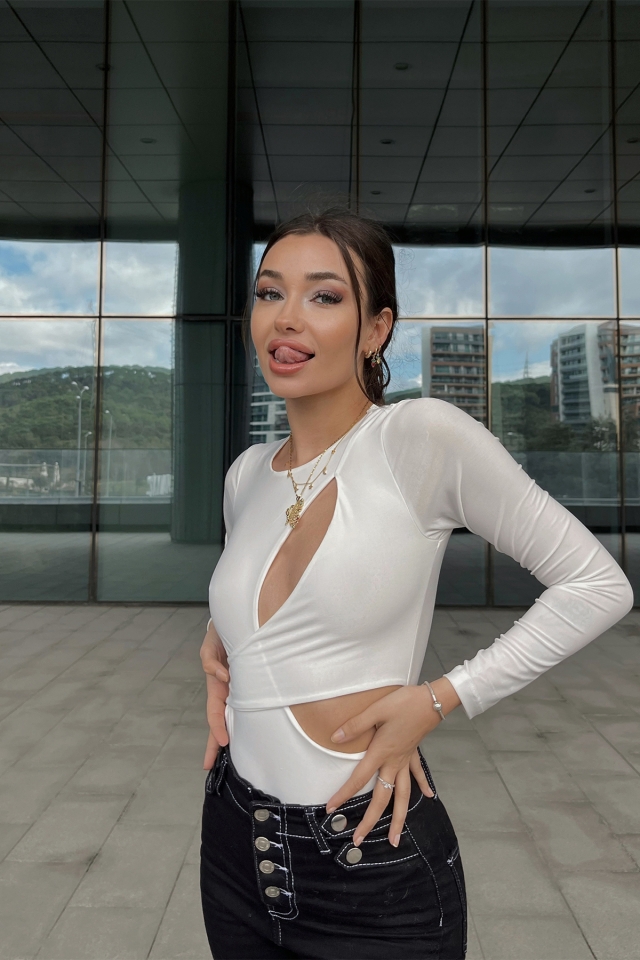 Beyaz Pencere Detay Bodysuit ATE4367