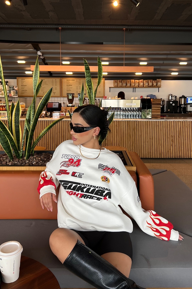 Beyaz Racing Baskılı Sweatshirt ATE2555