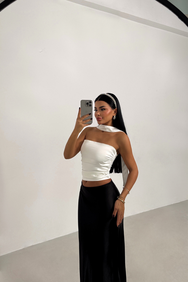 Beyaz Harin Fularlı Bluz ATE-1311