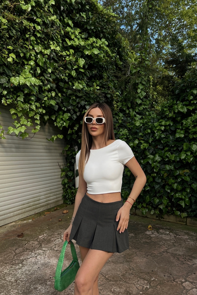 Beyaz Sırt Detay Crop Top ATE6414