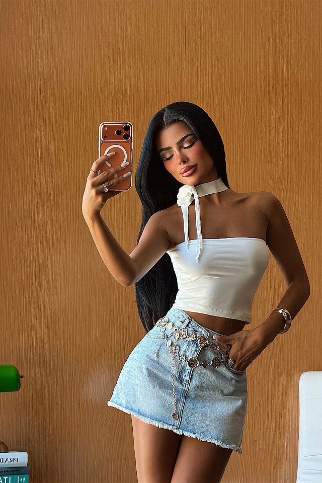 Beyaz Straplez Crop Top