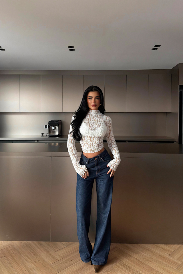 Beyaz Raquel Dantel Transparan Bluz