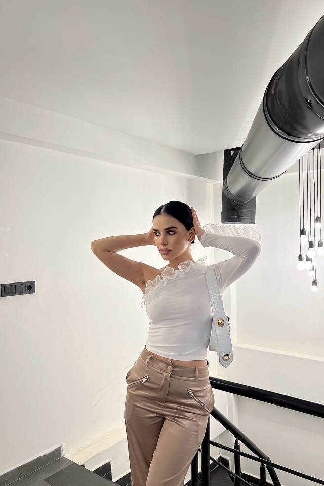 Beyaz Tül Detay Crop Top ATE3737 - EYYO