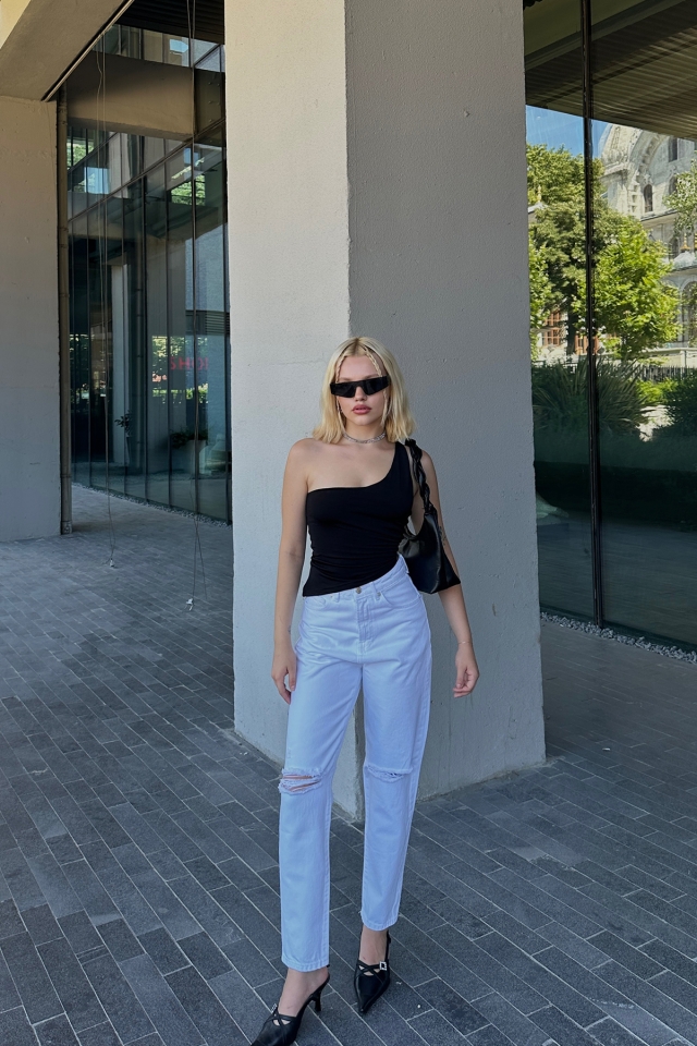Beyaz Yırtık Yüksek Bel Jean ATE7765