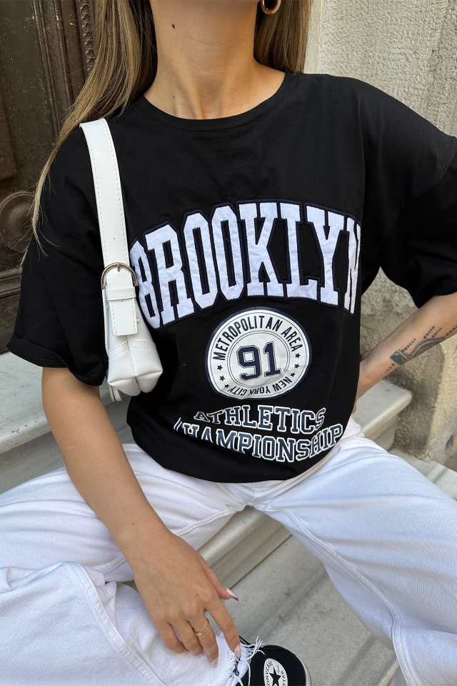 Black Brooklyn Letter Tshirt ATE5304