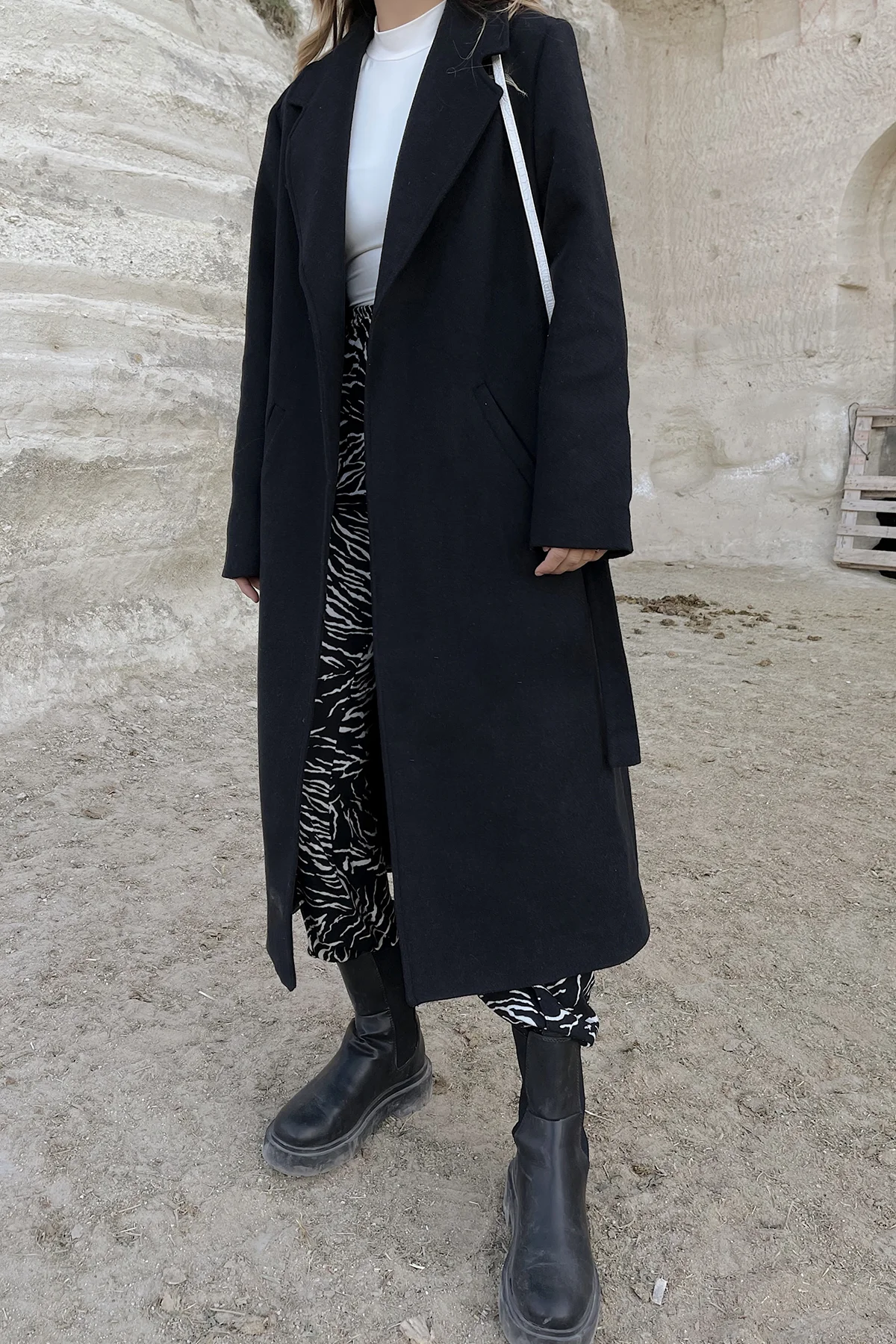 Black Kasha Coat ATE1892