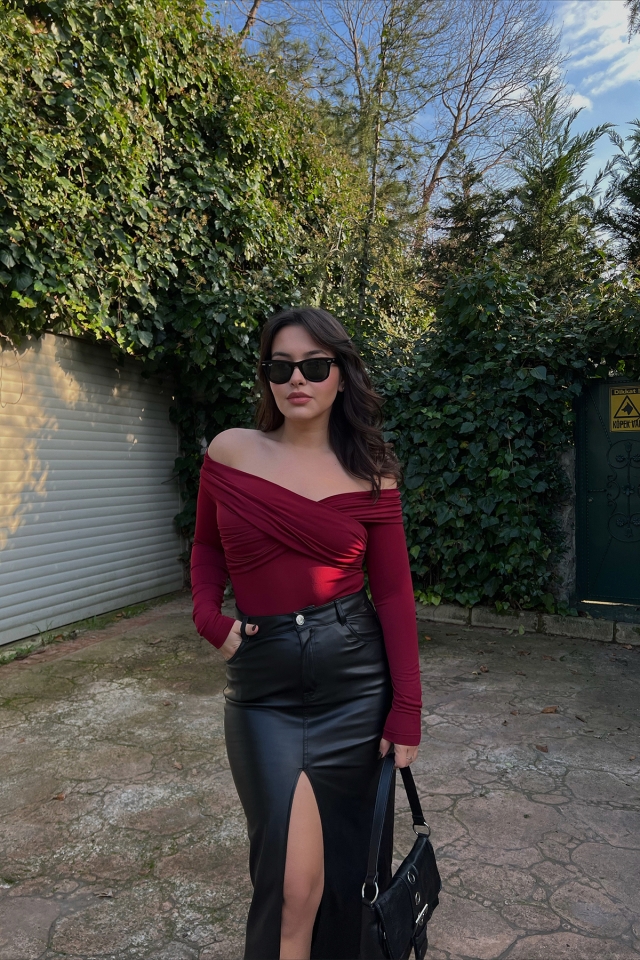 Bordo Önü Büzgülü Bodysuit