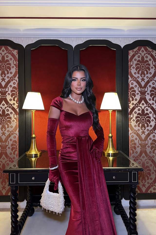 Burgundy Eldivenli Kadife Abiye Elbise ATE-0126