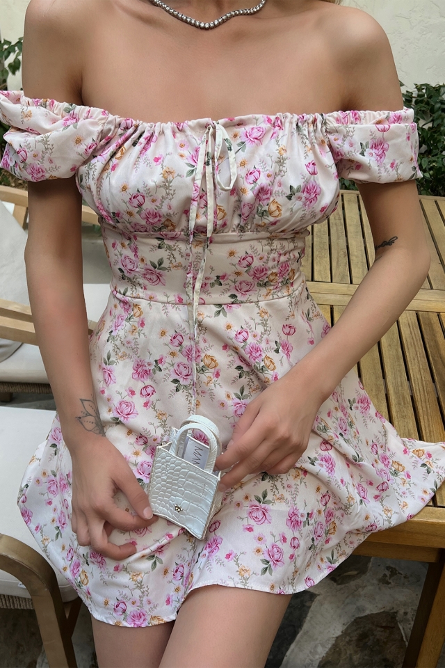 Çiçekli Önden Bağlamalı Mini Elbise ATE1577