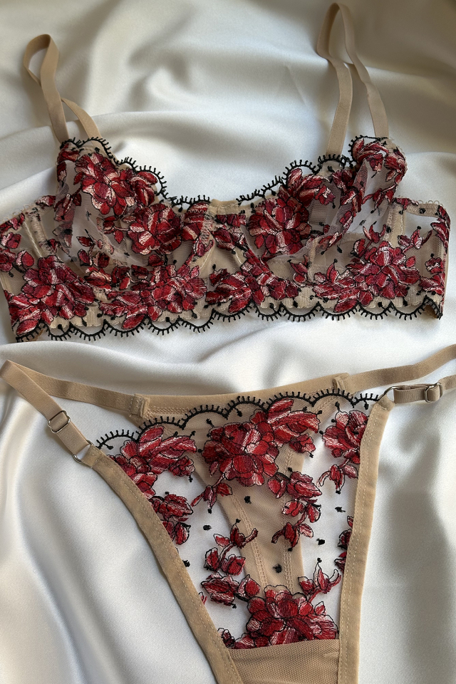 Cream Flower Detail Underwear ATE-1673