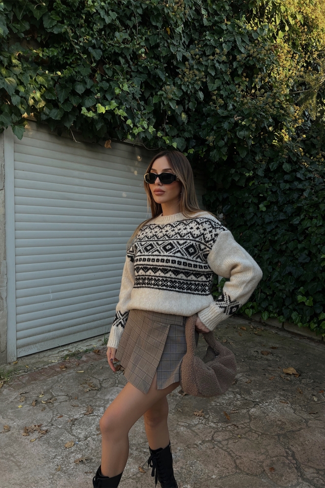 Cream Knitwear Sweater ATE2459