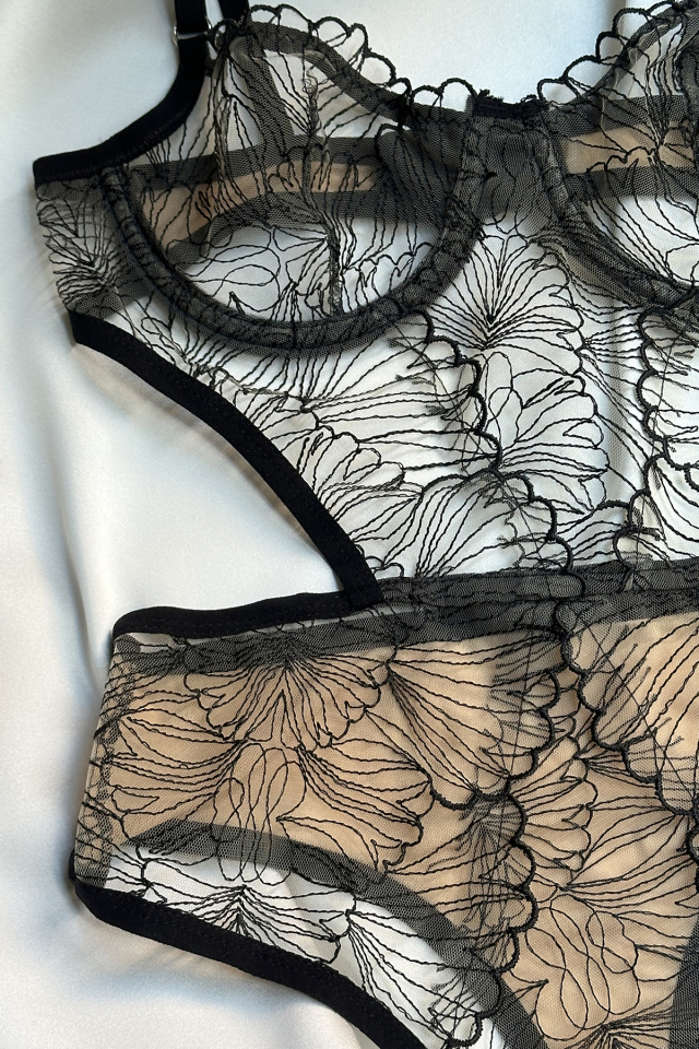 Cream Lace Detail Bodysuit ATE-1665