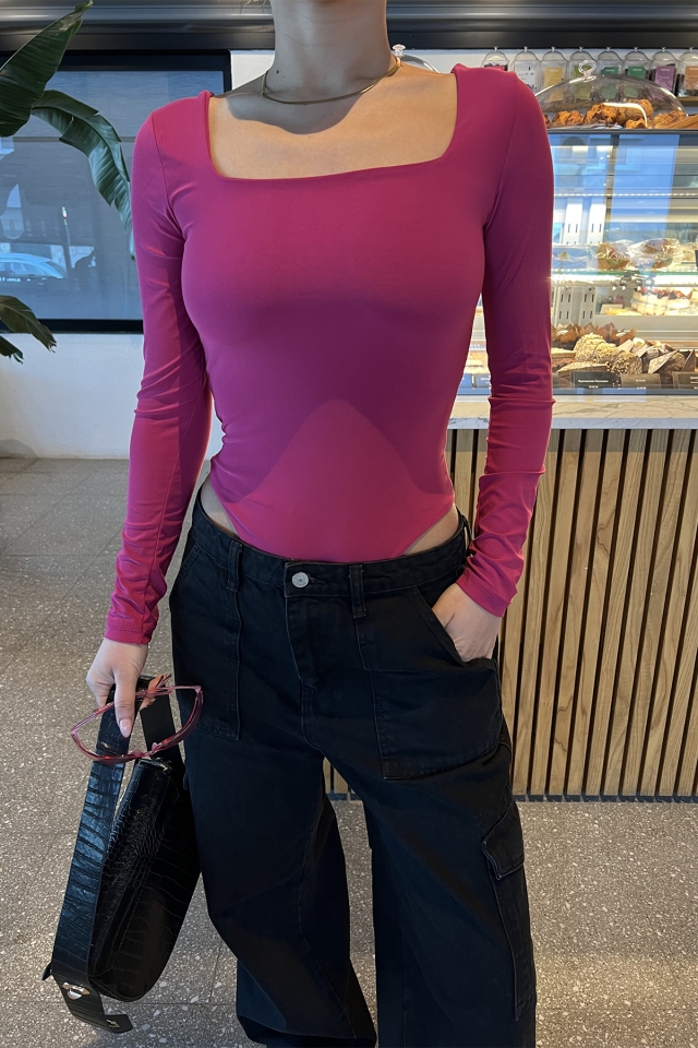 Fuşya Kare Yaka Bodysuit ATE3264