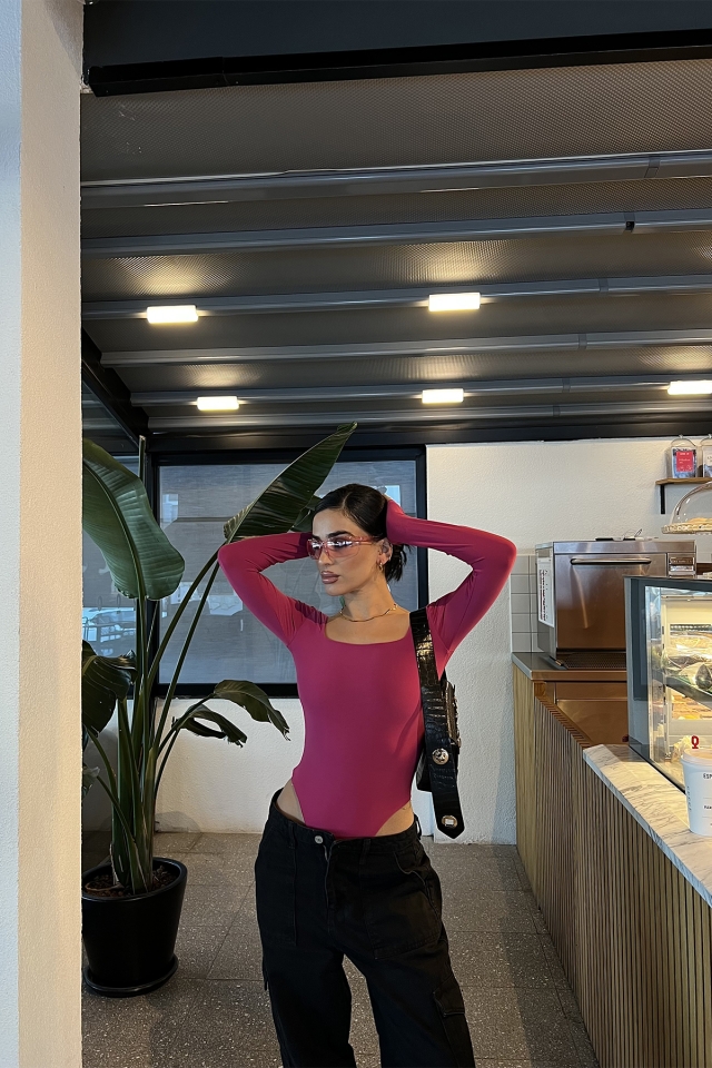 Fuşya Kare Yaka Bodysuit ATE3264