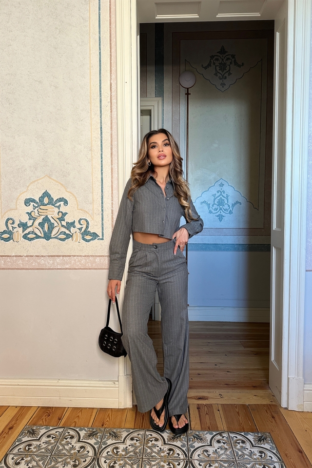 Gri Pantolonlu Takım ATE6302 - 