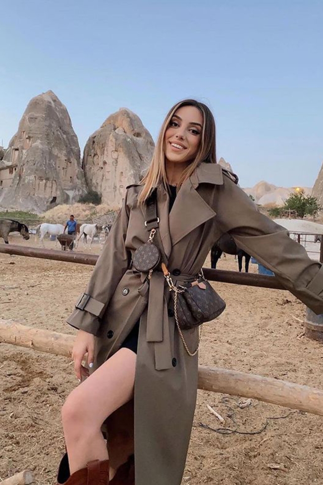 Haki Kolları Kemerli Trenckot ATE1740