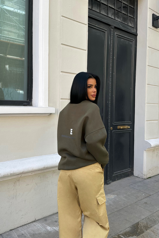 Haki Oversize Arkası Baskılı Sweat ATE-0878