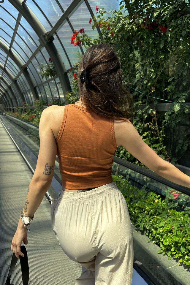 Kahverengi Amour Parıs Yazılı Crop Top ATE7319