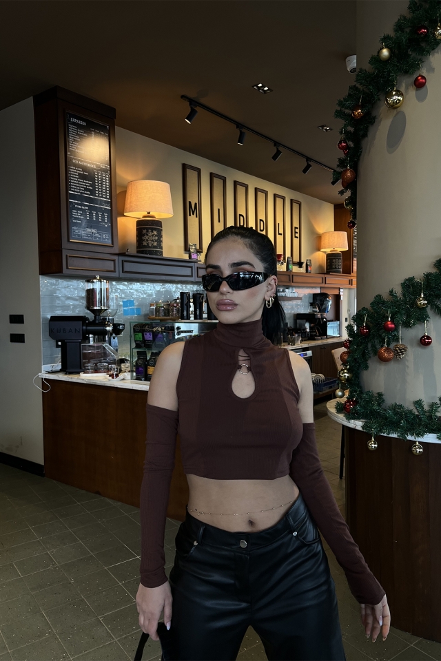 Kahverengi Pencere Detay Crop Top ATE2935
