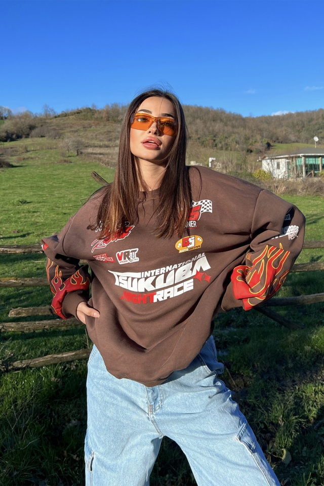 Kahverengi Racing Baskılı Sweatshirt ATE2951