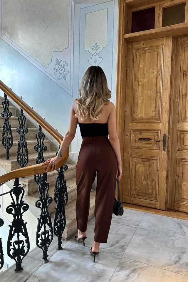 Kahverengi Yüksek Bel Mom Pantolon ATE6301