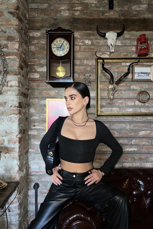 Kare Yaka Crop Top ATE3153 - EYYO