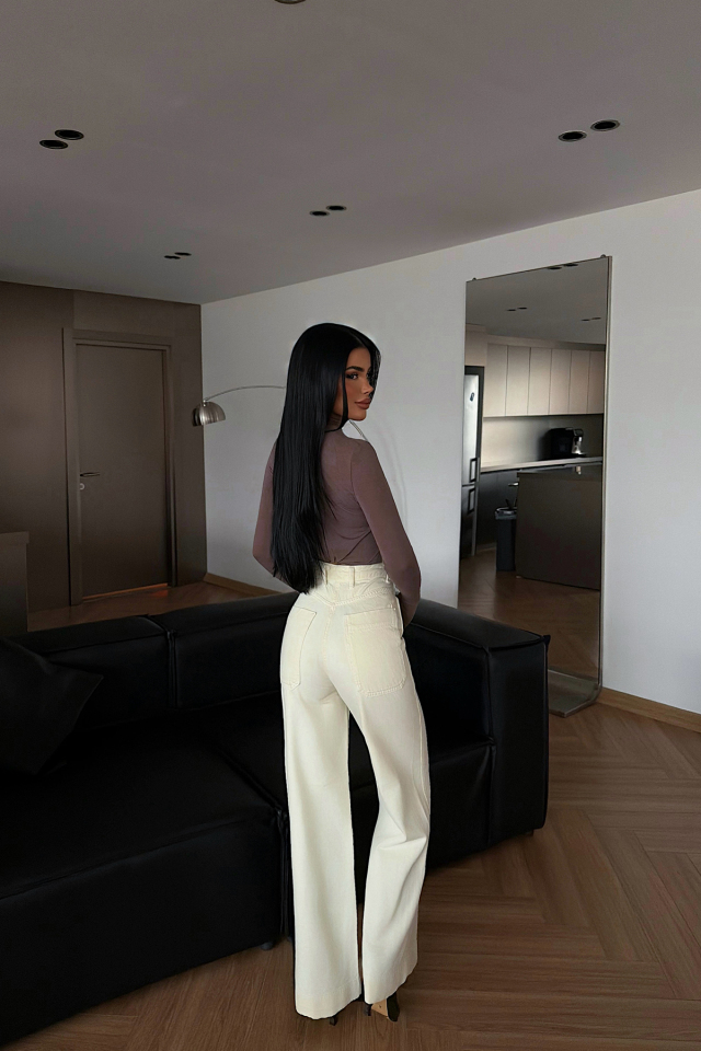 Kırık Beyaz Jean Pantolon ATE-4678