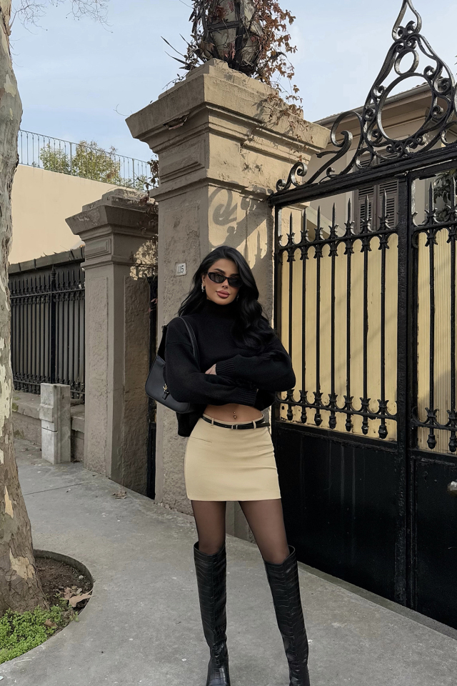 Krem Luxe Mini Boy Kemer Detaylı Etek